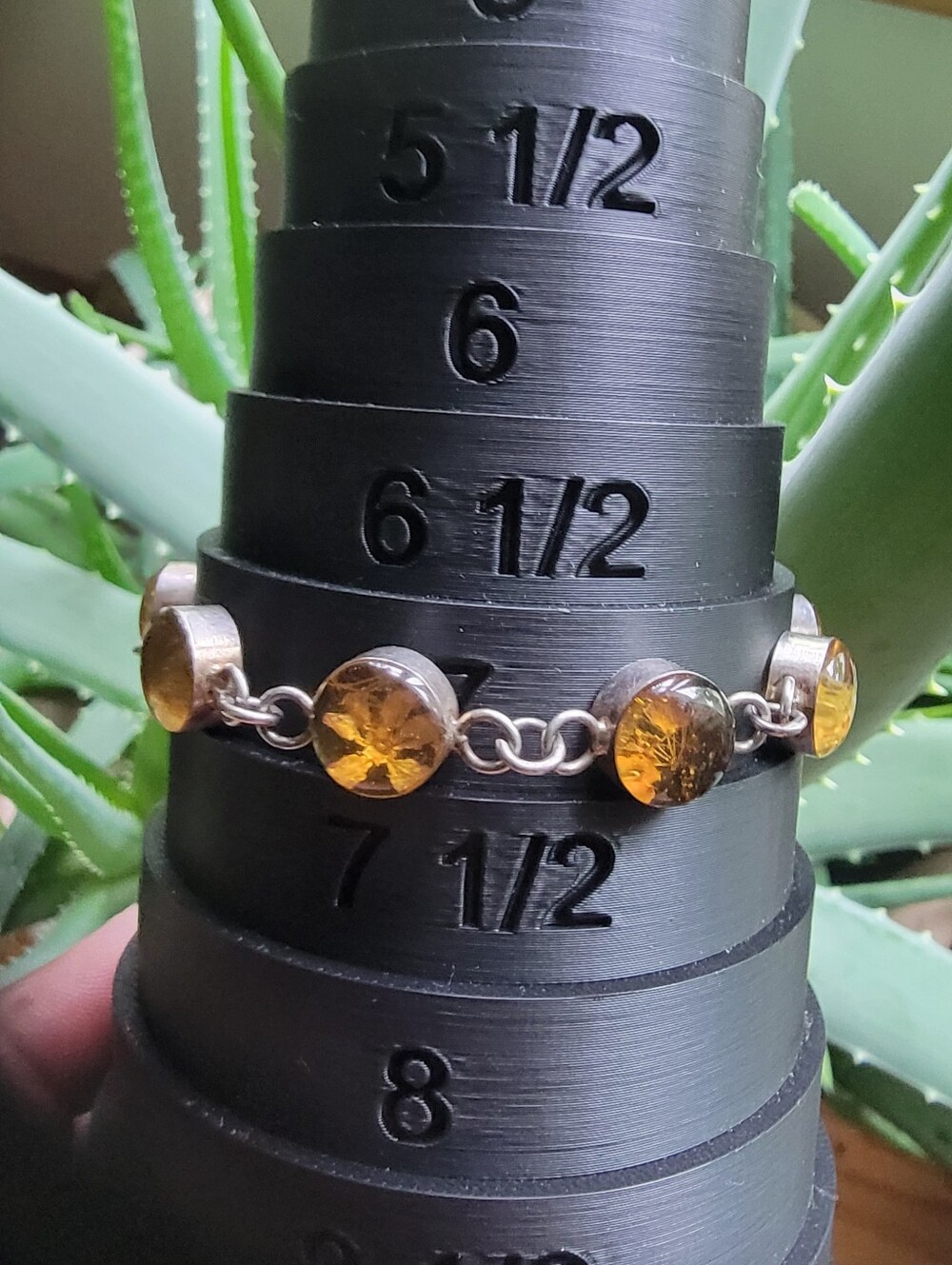 Vintage Dried FlowerAmber Link Bracelet